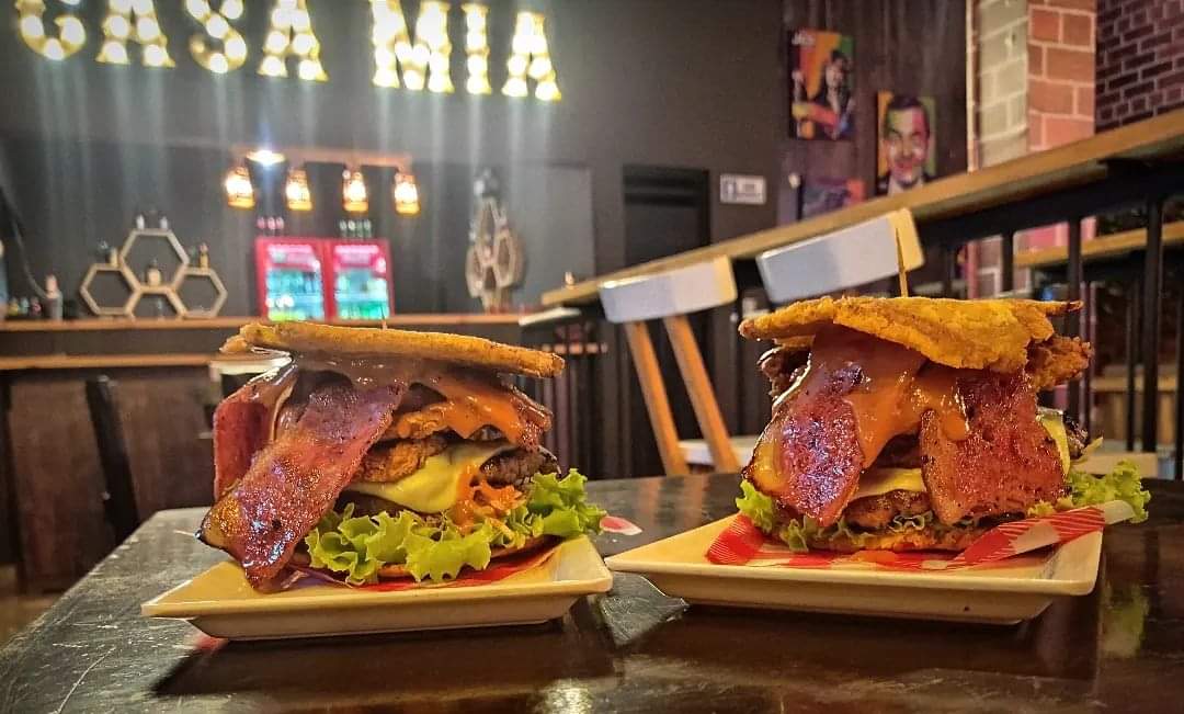 Hamburguesa crispy pork